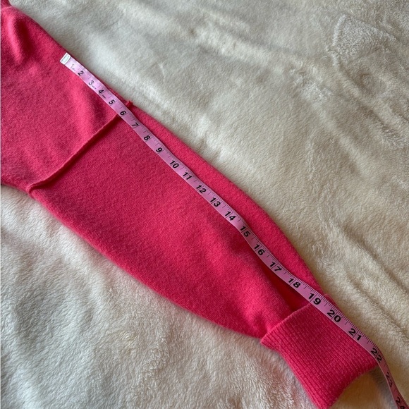 Abela V neck sweater cuffed sleeves, soft material,winter size Small Coral - Picture 13 of 13